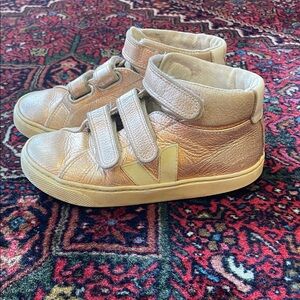 Veja Gold Kids High-Top Sneakers